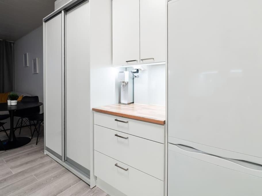 Cozy Roomy Studio Flat Next To Tram Stop @ Kallio Helsinki Exterior foto